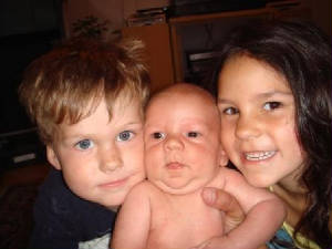 7-29-07levidanieldelanieaweb.jpg