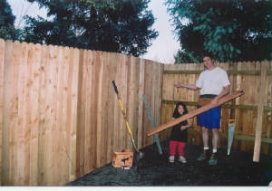 nathanfinishedfence4-3-05.jpg